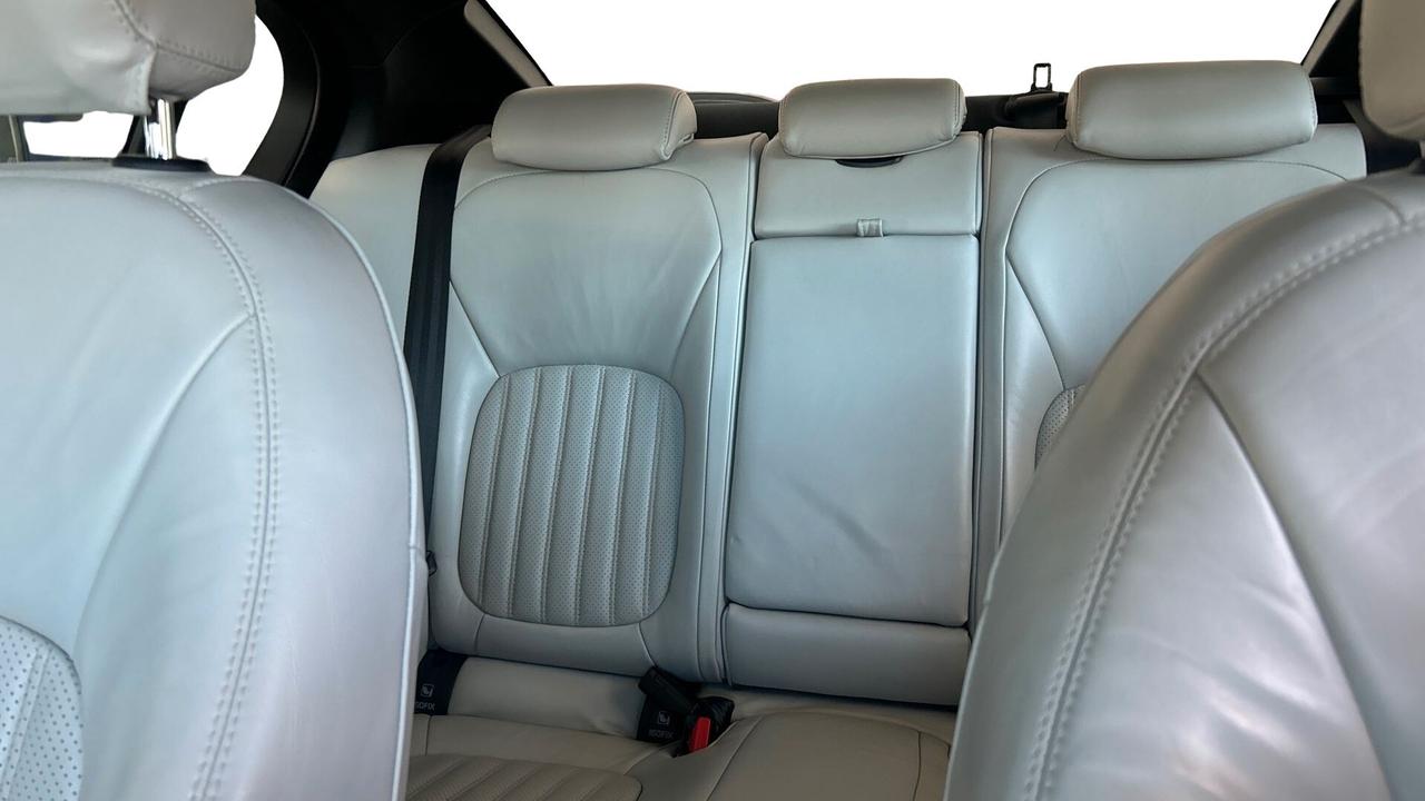 Jaguar XE 2.0 D Turbo aut. Prestige