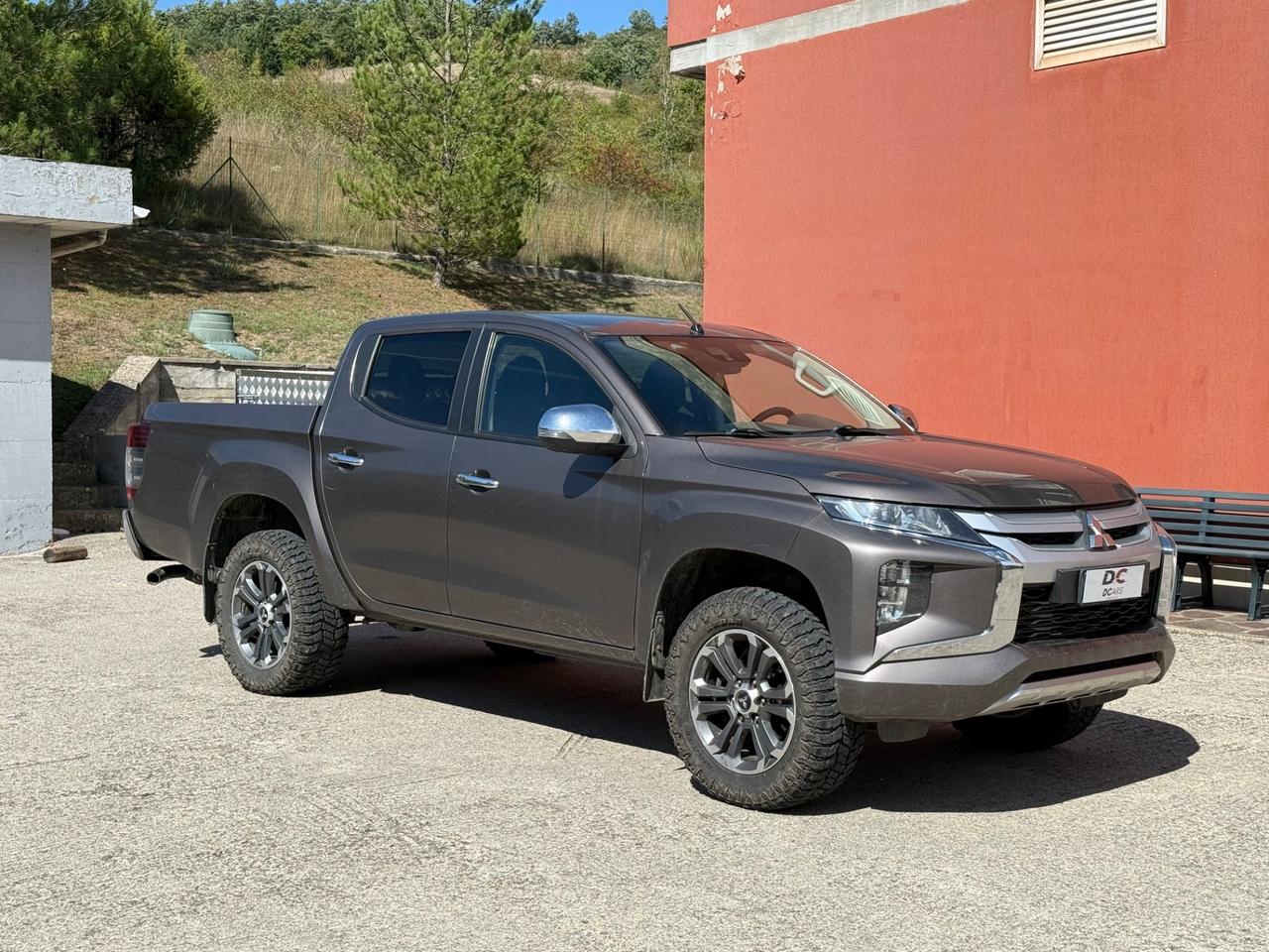 Mitsubishi L200 2.3 D Club Cab 4x4 Super Select Intense