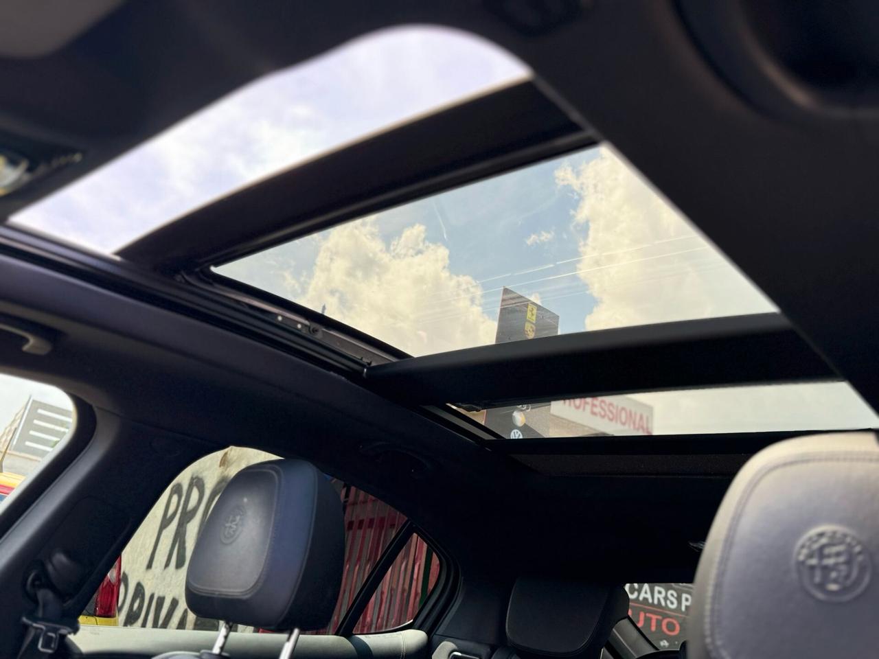 Alfa Romeo Stelvio Veloce 2.2 diesel 210CV Q4 Permute Garanzia finanziamenti