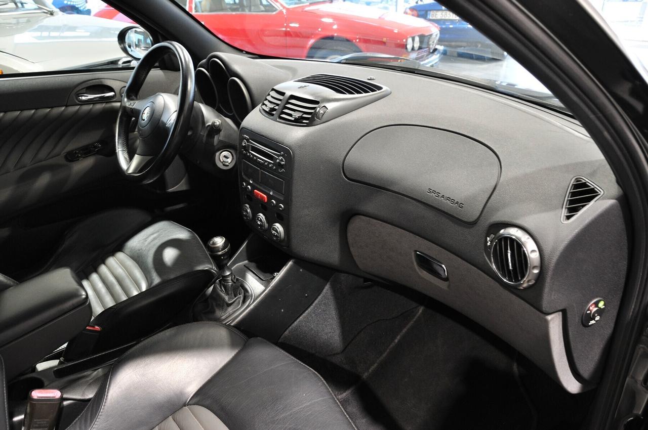 Alfa Romeo 147 3.2i V6 24V cat 3 porte GTA Manuale RIAR