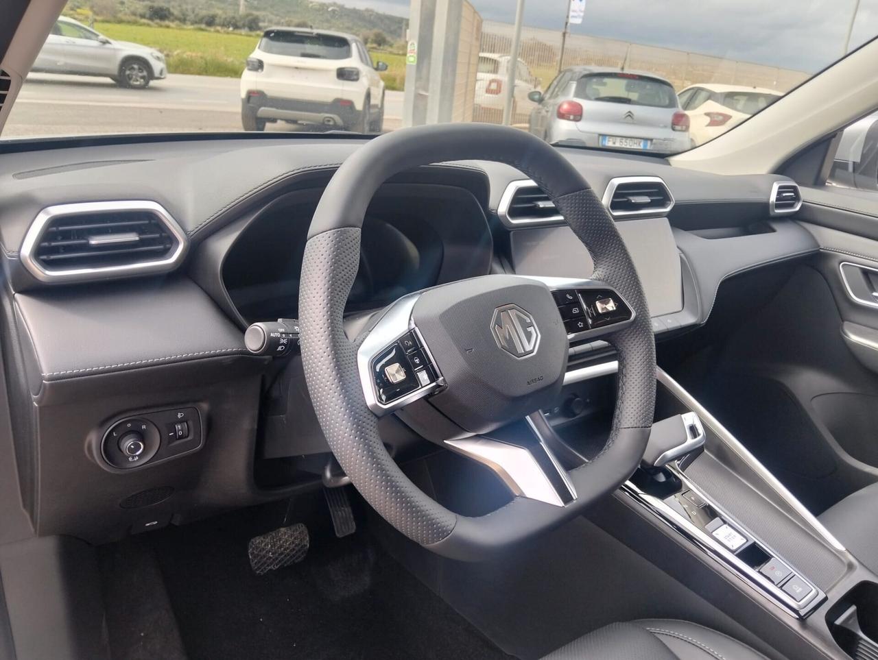 Mg ZS 1.5 Hybrid+ Luxury PARI AL NUOVO