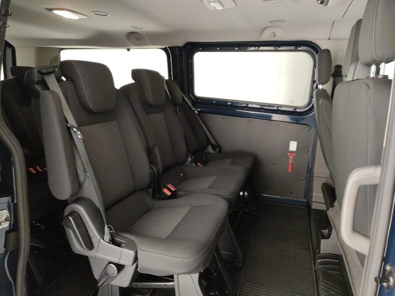 FORD Transit Custom 320 2.0 tdci 130cv Titanium d.cab L2H1 M1 (+IVA)