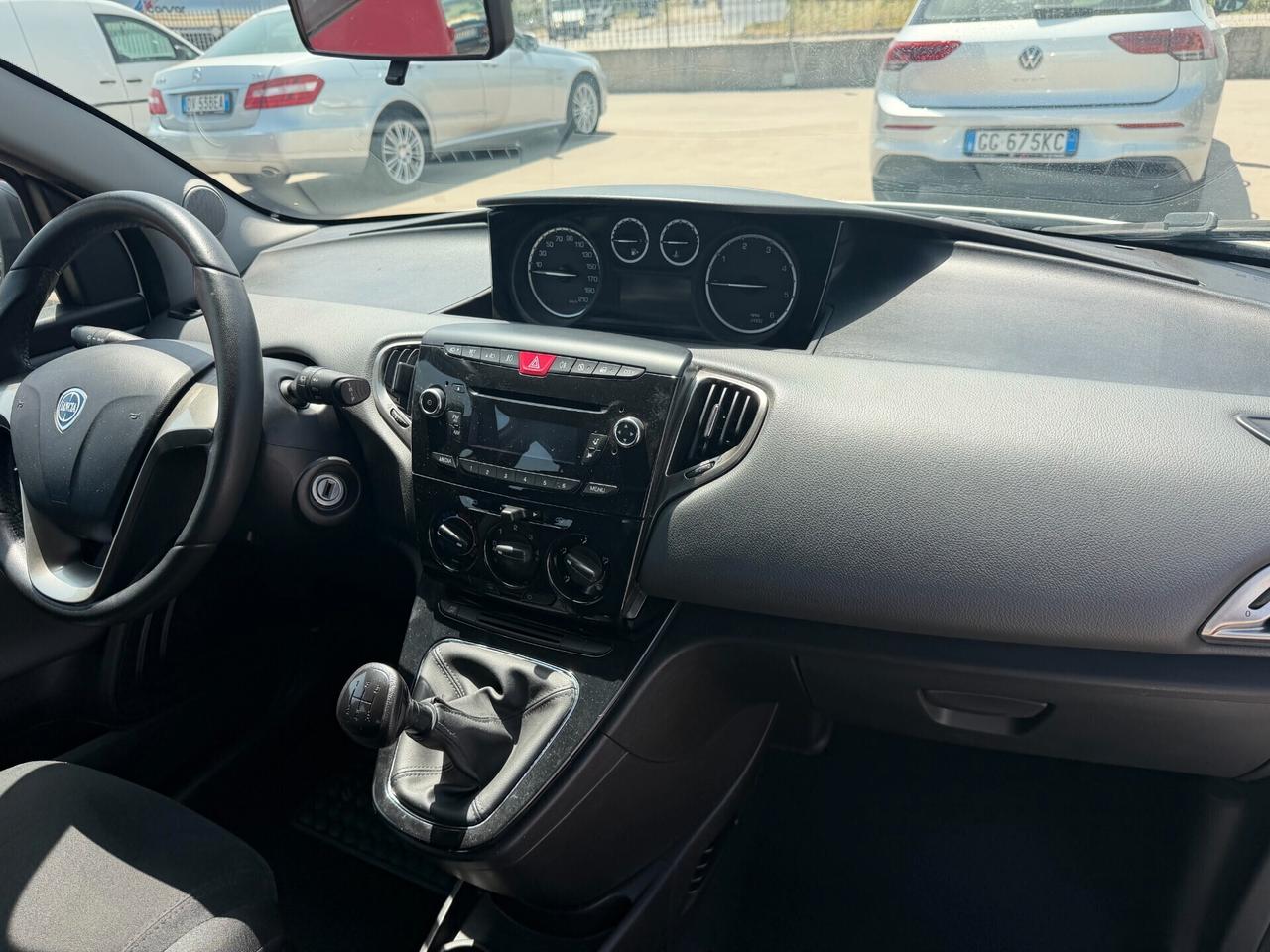 Lancia Ypsilon 1.3 MJT 16V 95 CV 5 porte S&S Gold