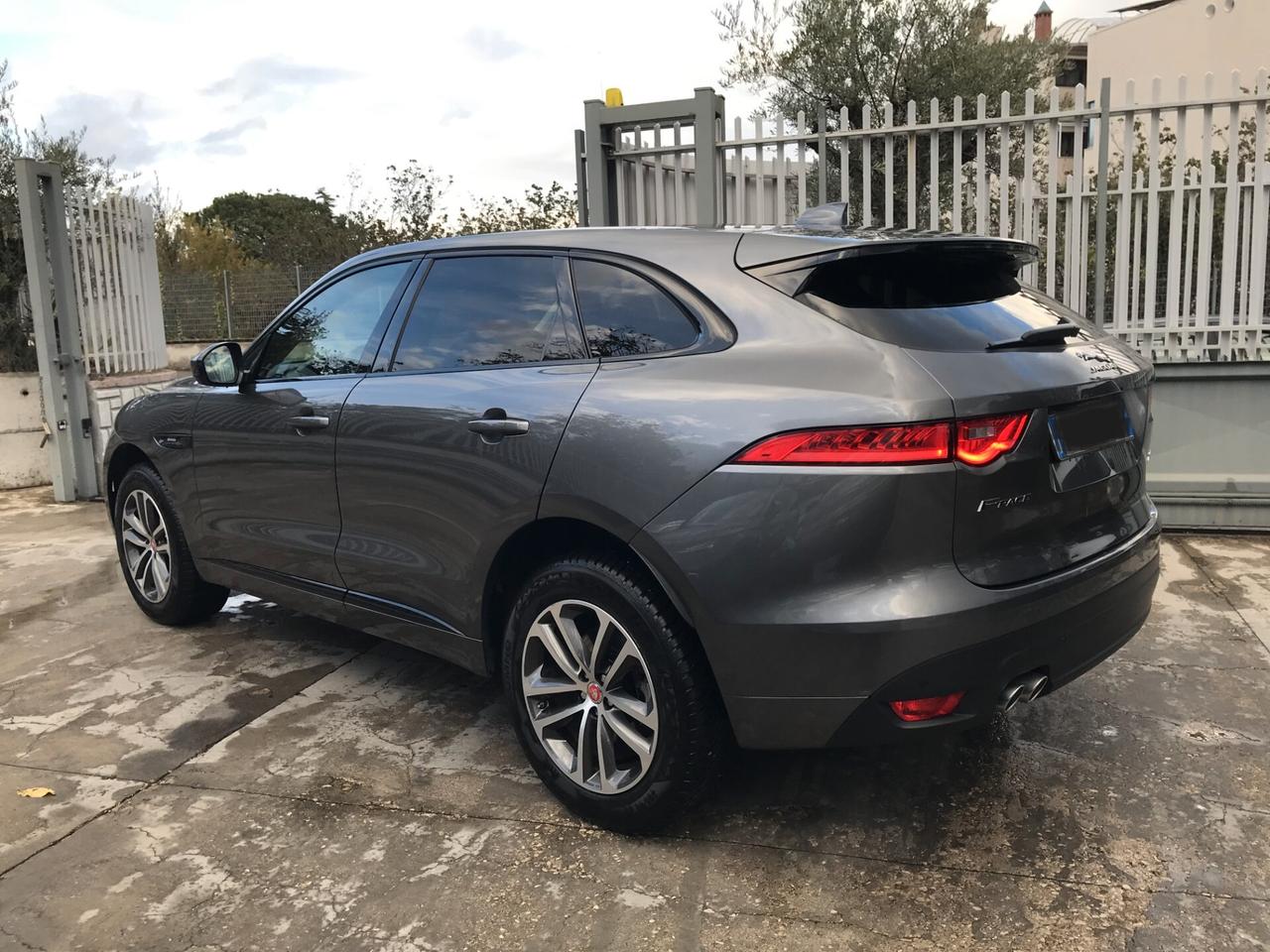 Jaguar F-Pace 2.0 D 180 CV AWD aut. R-Sport