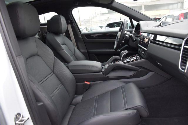 PORSCHE Cayenne Coupé 3.0 E-Hybrid Platinum Edition *schermi,full*