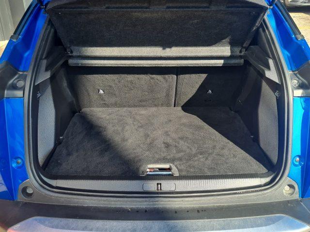 PEUGEOT 2008 BEV 136CV GT