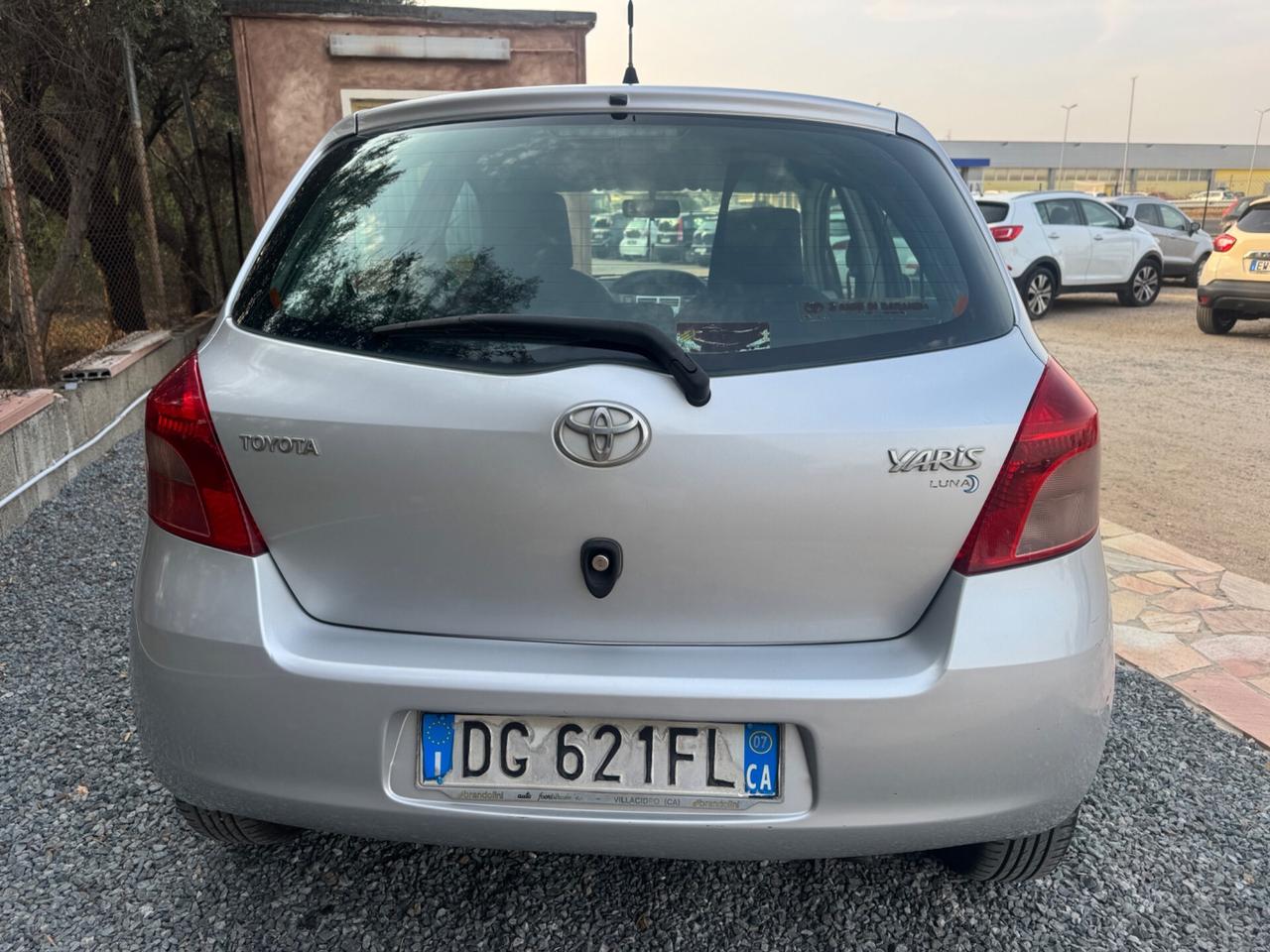 Toyota Yaris Benz automatica