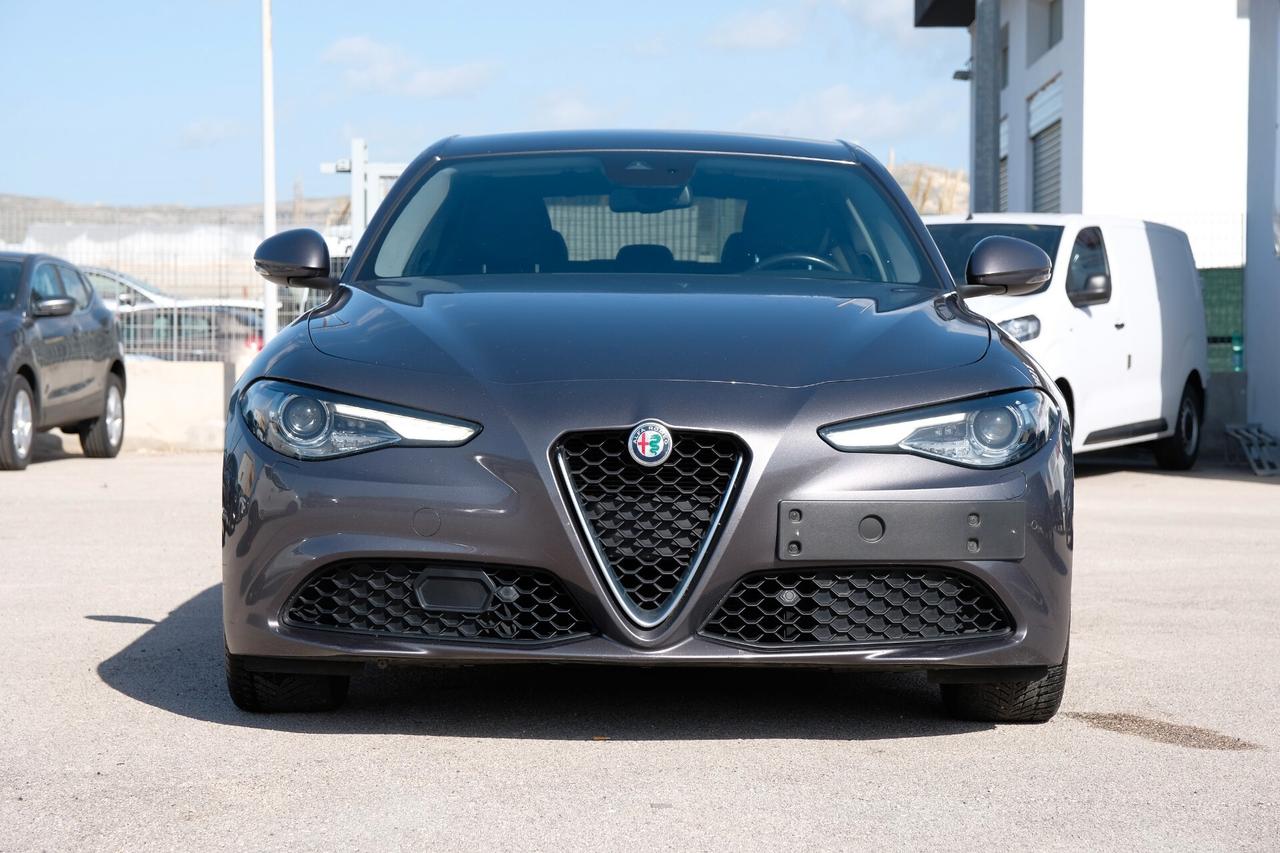 Alfa Romeo Giulia 2.2 Turbodiesel 160 CV AT8 Executive