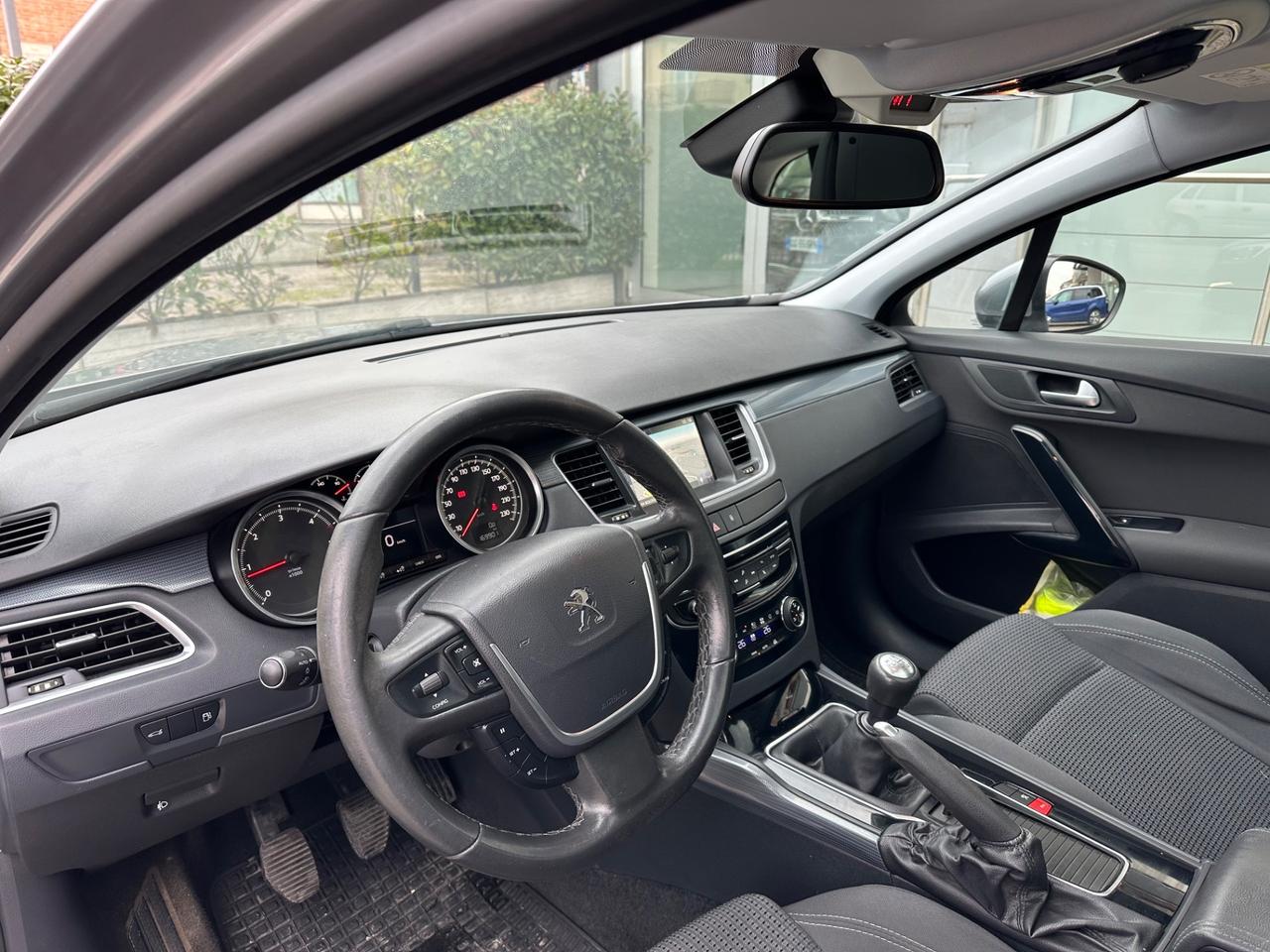 Peugeot 508 BlueHDi 120 S&S SW Allure