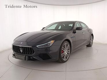 Maserati Ghibli 2.0 Hybrid MHEV GT RWD Auto