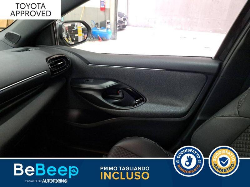 Toyota Yaris 1.5 HYBRID LOUNGE