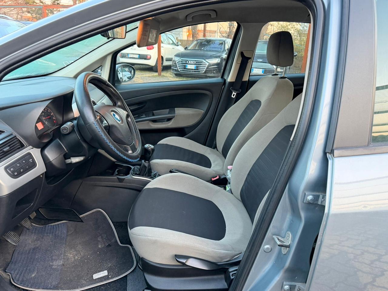 Fiat Grande Punto 1.3 MJT 75 CV 5 porte Dynamic