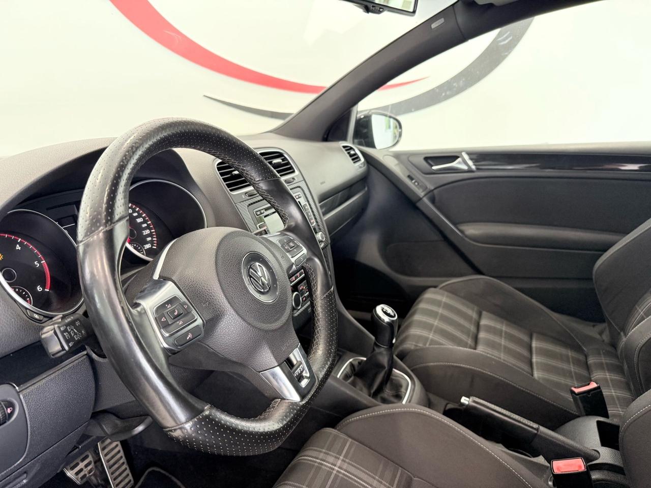 Volkswagen Golf 2.0 TDI 170CV DPF 5p. GTD - CERCHI OZ 18 OMOLOGATI