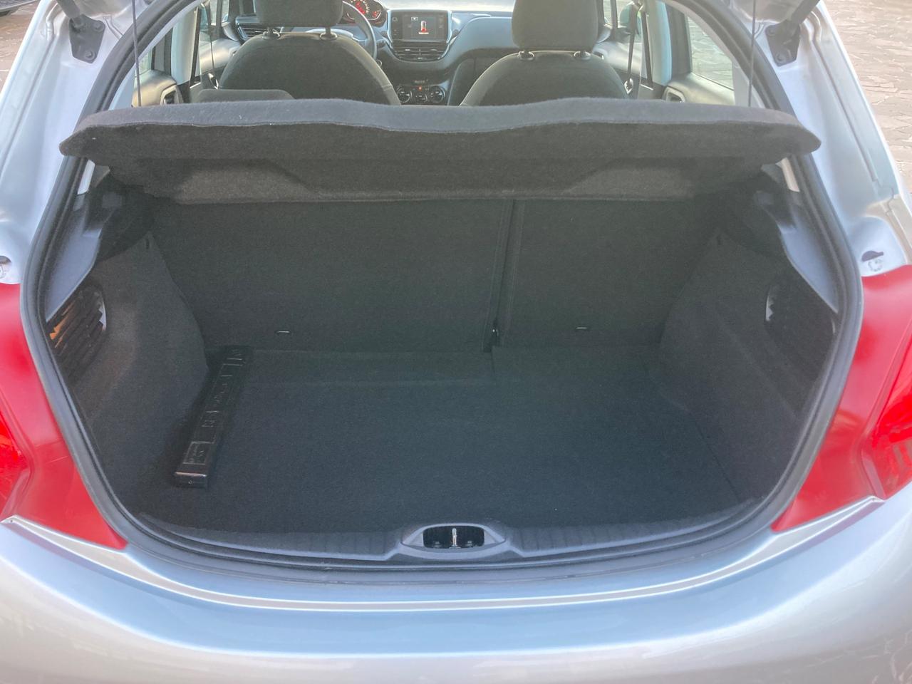 Peugeot 208 1.2 PureTech 82CV 5 porte Allure
