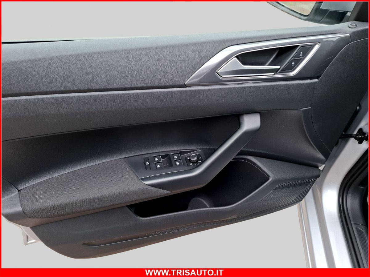VOLKSWAGEN Polo 1.0 TSI Style NEOPATENTATI (FULL LED+NAVI)