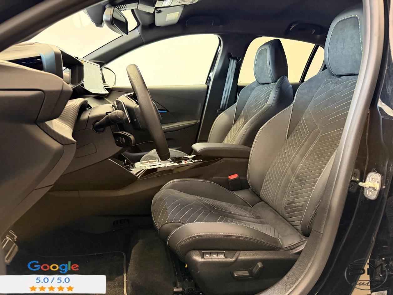 Peugeot 208 1.2 hybrid GT Exclusive 145cv e-dcs 6