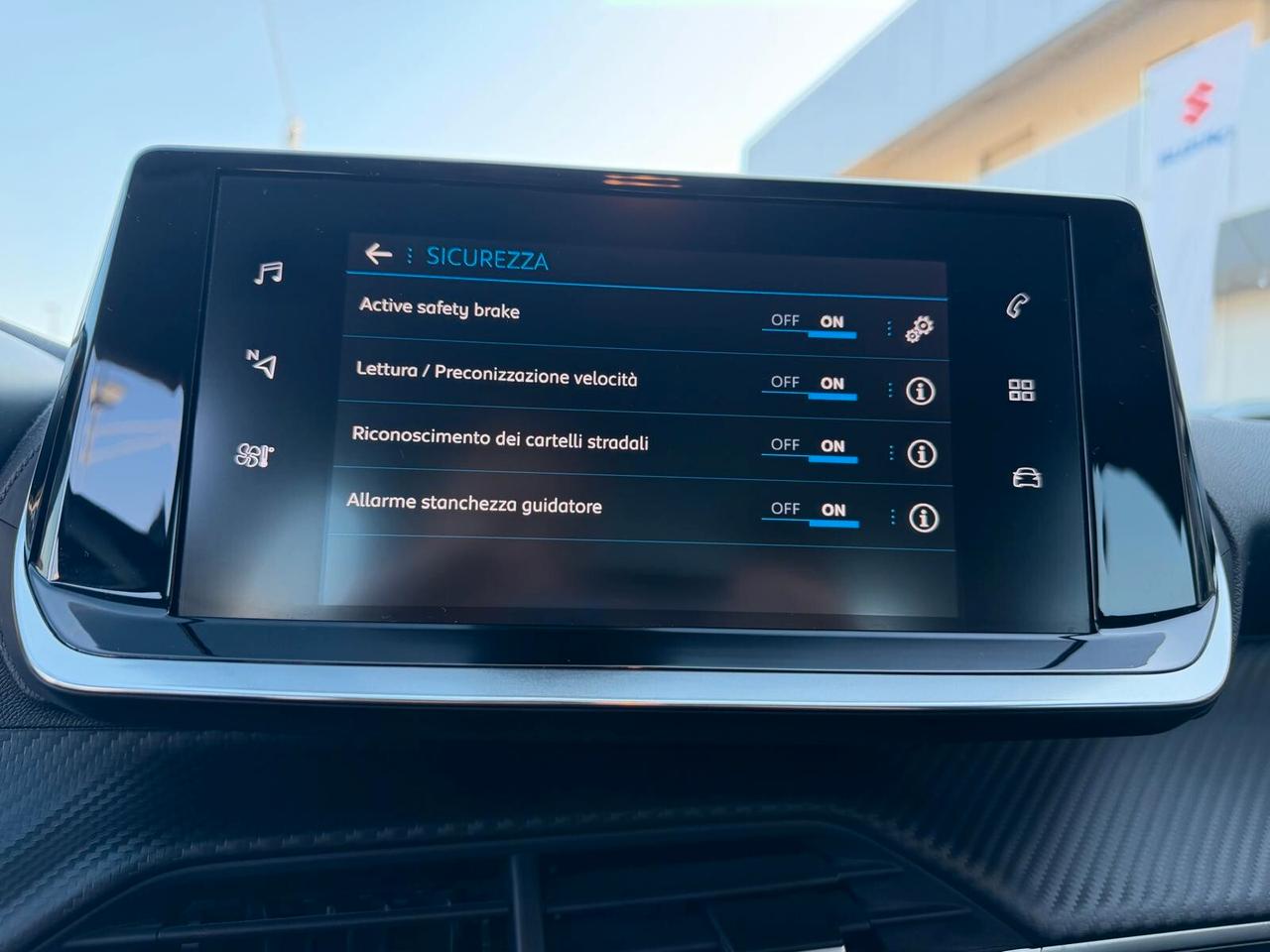 Peugeot 208 PureTech 75 Stop&Start 5 porte Like