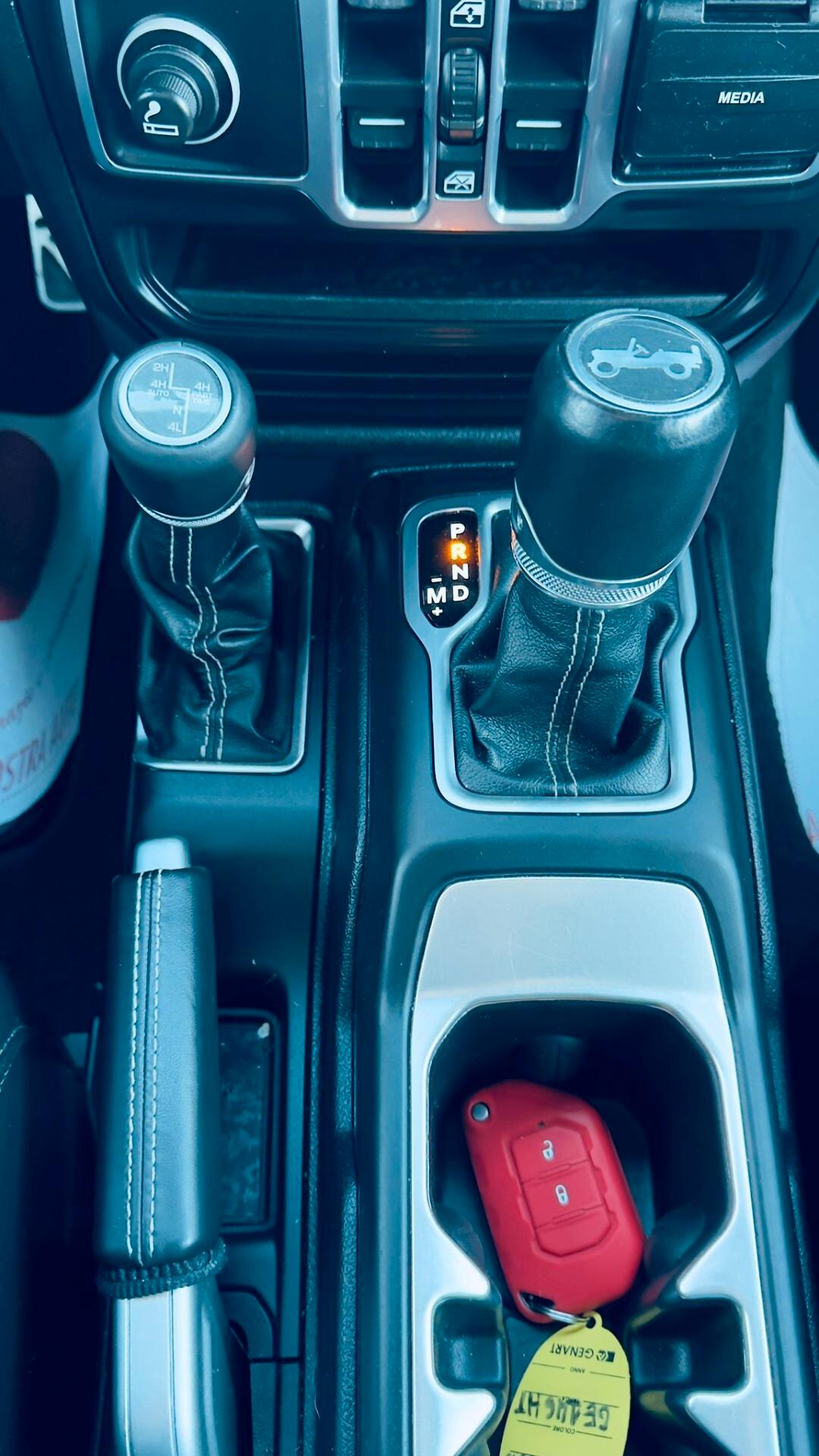 Jeep Wrangler Unlimited 2.2 Mjt II Sahara