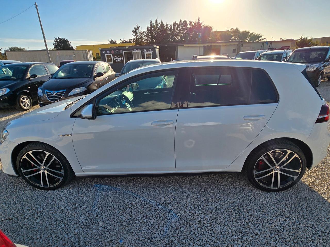 Volkswagen Golf 7 gtd 2016