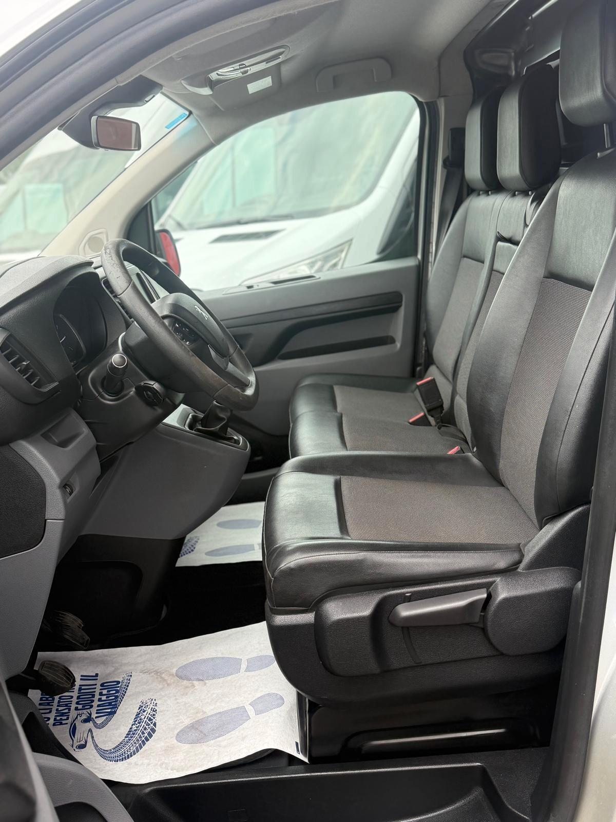 Peugeot Exper 1.6 blue-HDi premium h2 l1