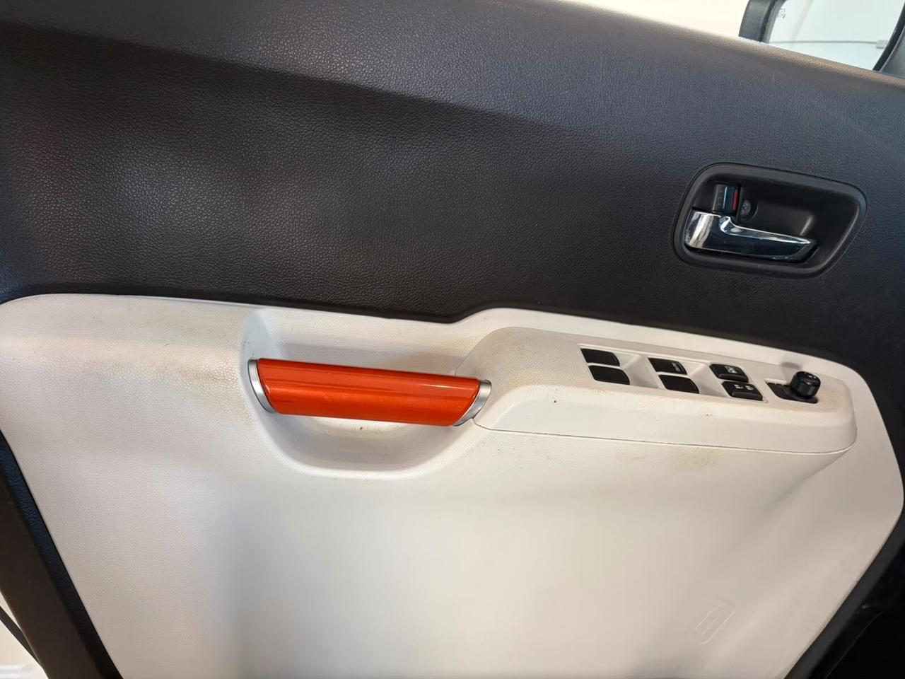 Suzuki Ignis 1.2 Dualjet Top