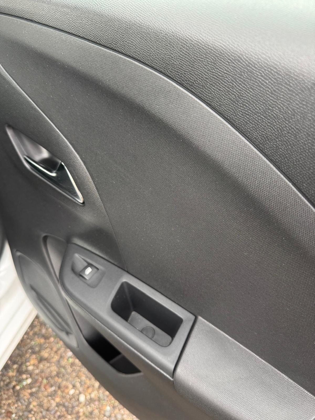 Opel Corsa 1.2 Finanziamento senza anticipo