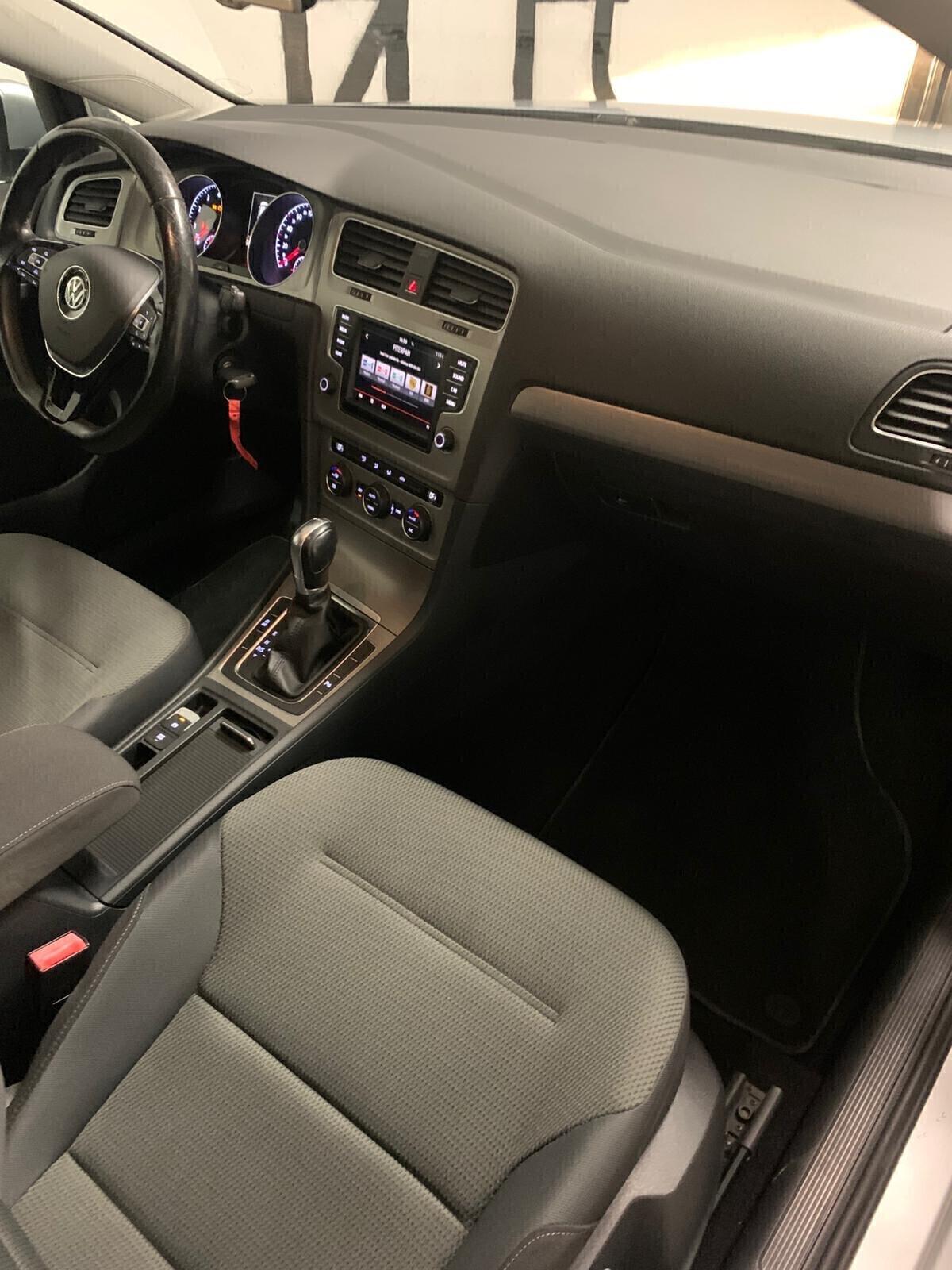 Volkswagen Golf 1.0 TSI 115 CV DSG 5p. Comfortline BlueMotion