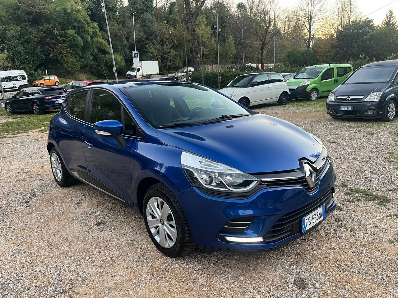 Renault Clio 0.9 BENZINA / GPL - Neopatentati