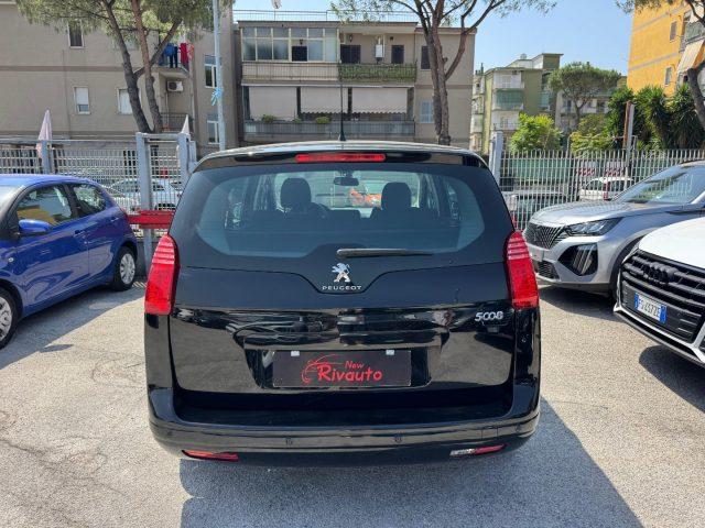 PEUGEOT 5008 BlueHDi 115 CV S&S Allure 7 POSTI