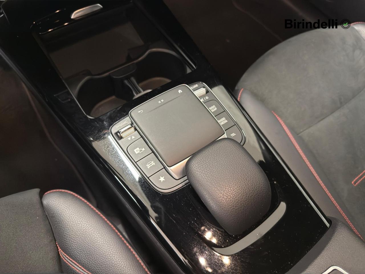 Mercedes-Benz CLA Coupé (C118) - CLA 200 d Automatic Premium