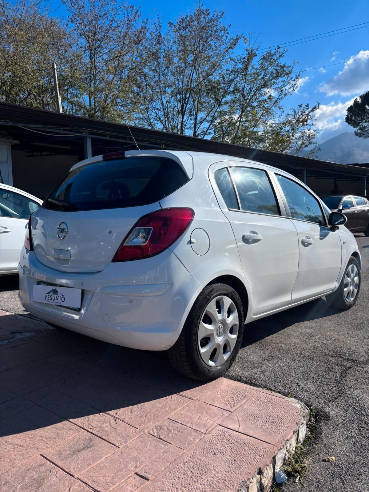 Opel Corsa 1.2 85CV GPL - 2012