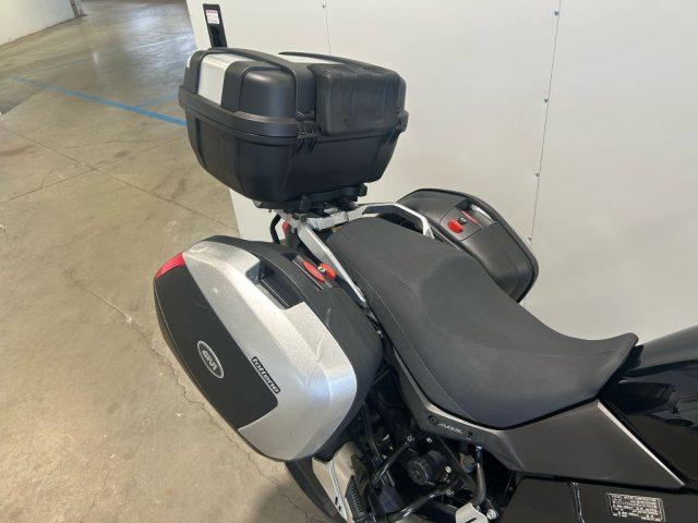 SUZUKI V-Strom 650 SUZUKI V STROM 650 - TRIS VALIGIE