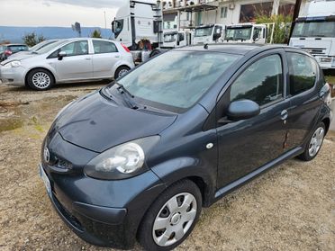 Toyota Aygo 1.0 12V VVT-i 5 porte