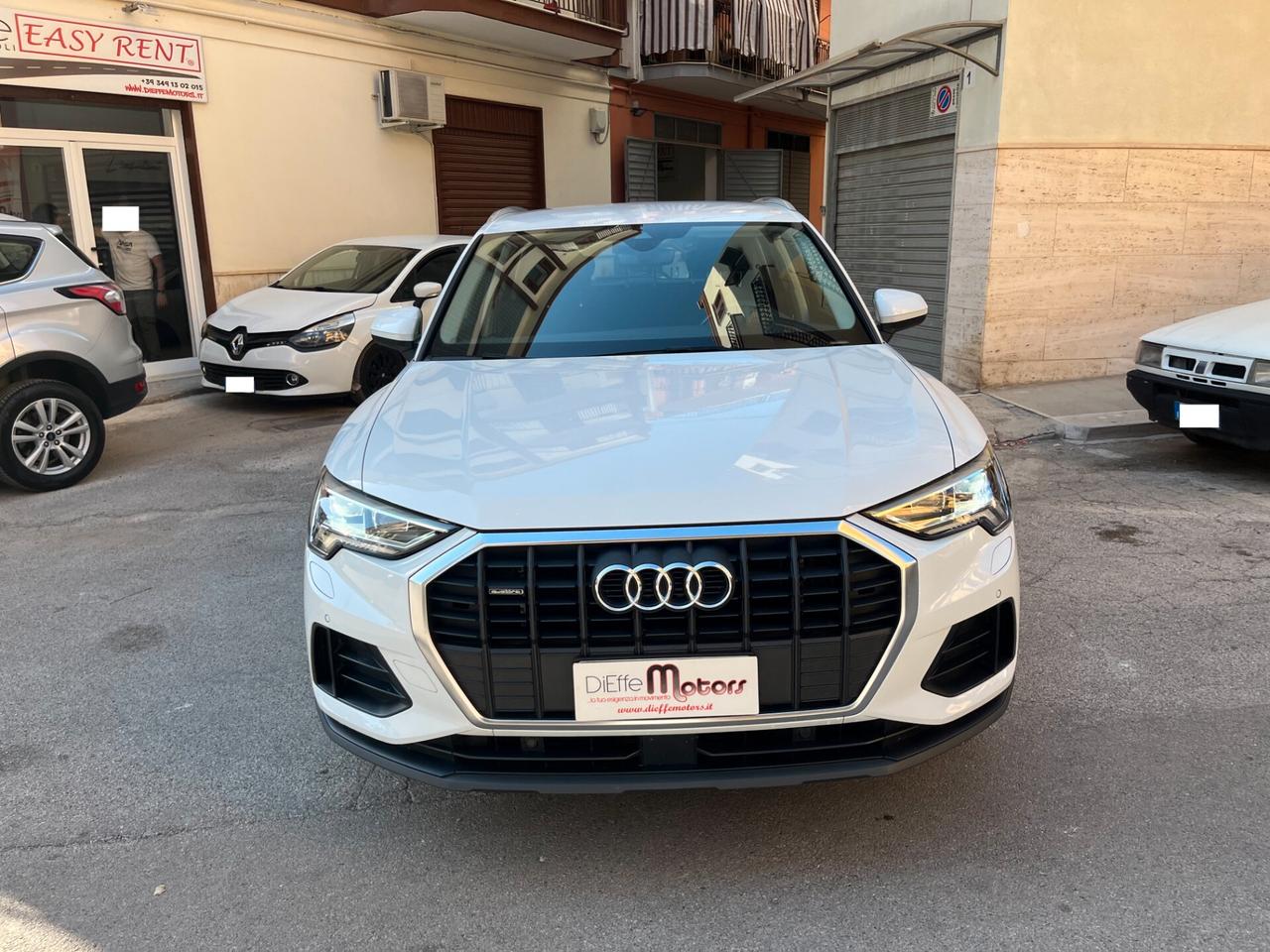 Audi Q3 40 TDI quattro S tronic Business