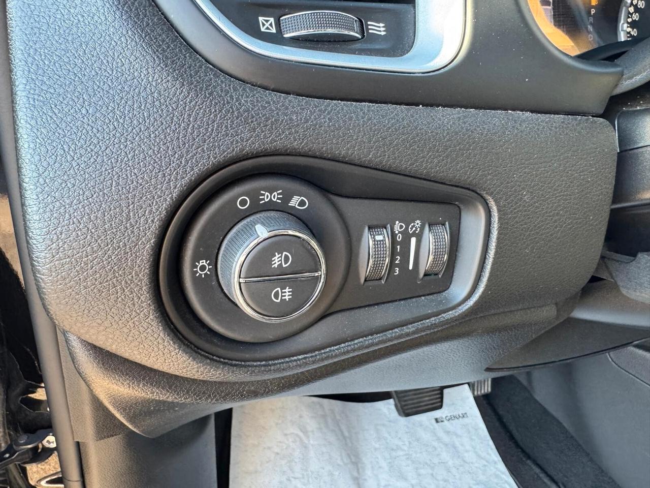Jeep Renegade 1.6 MJT 120CV DDCT AUTOM LIMITED 2017