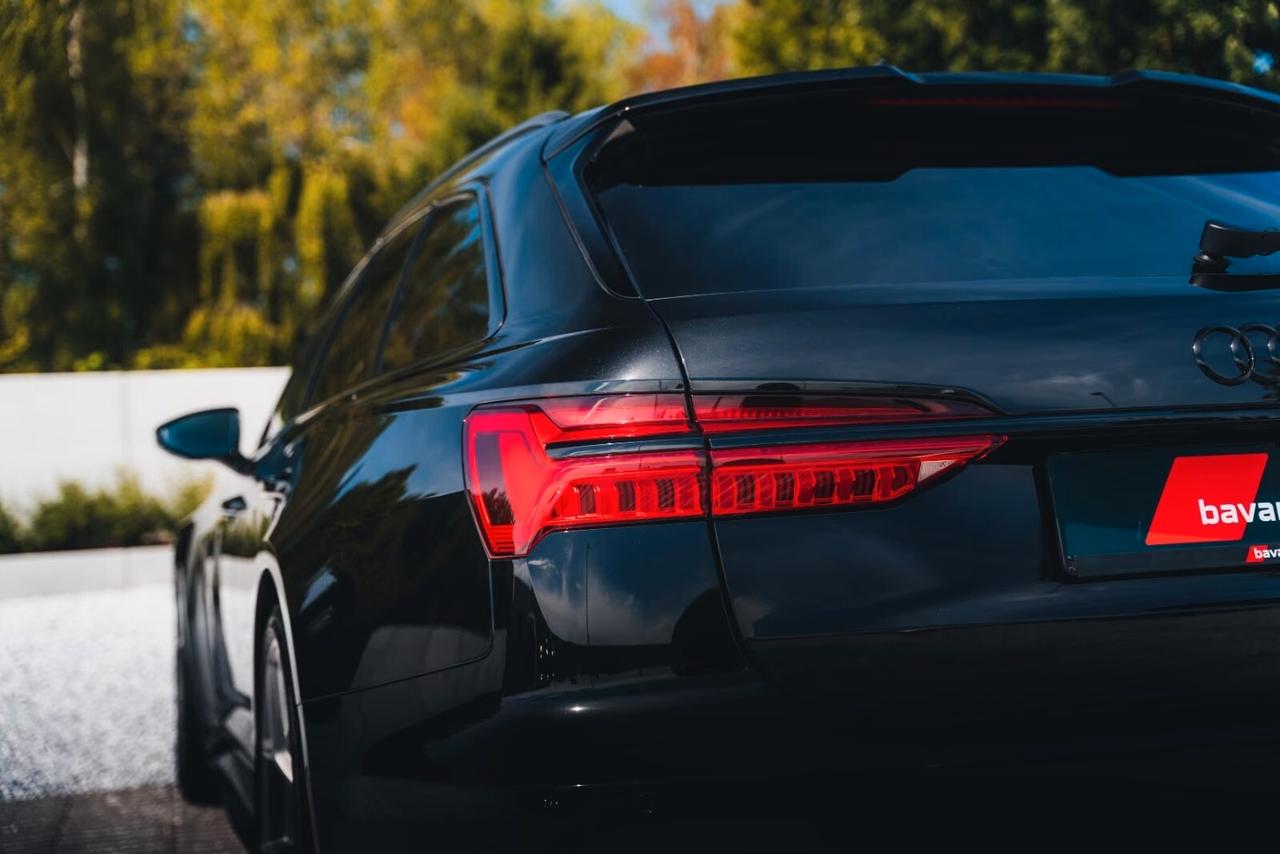 Audi A6 RS 6 Avant 4.0 TFSI V8 quattro tiptronic Performance