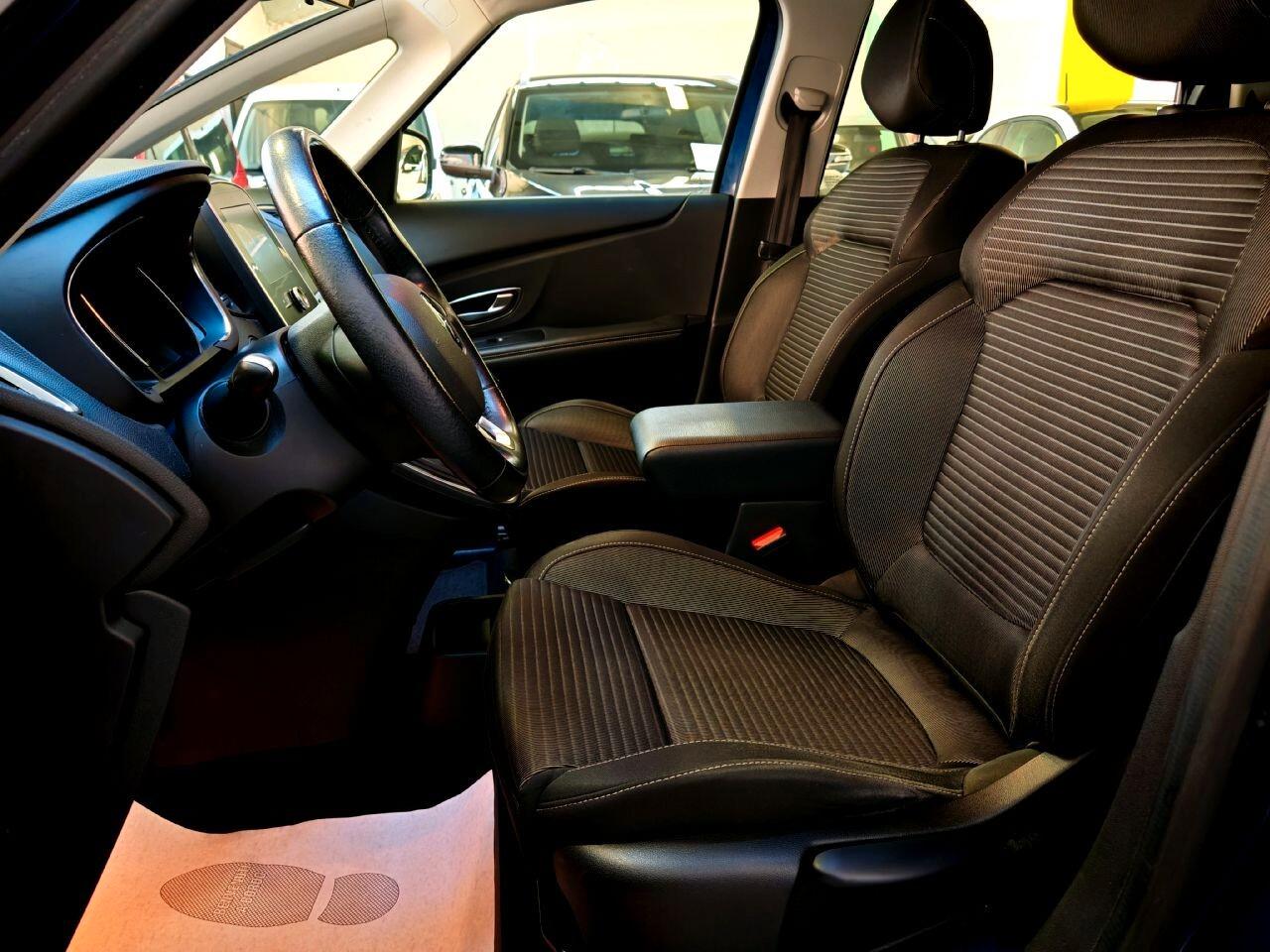 Renault Grand Scenic 7 POSTI 1.5 DCi Energy Intes