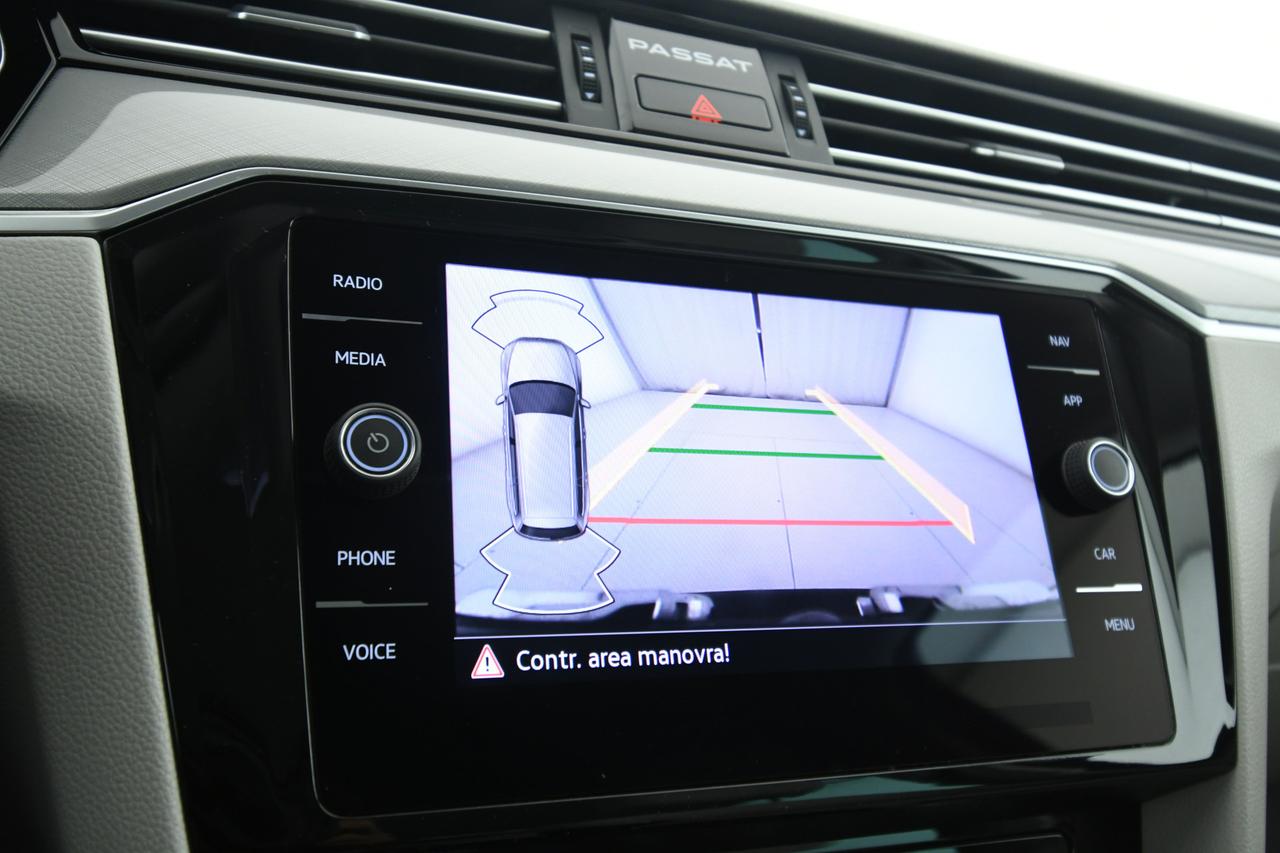 VOLKSWAGEN Passat Variant 2.0 tdi Business 150cv dsg CAMERA+LED+PELLE+ACC