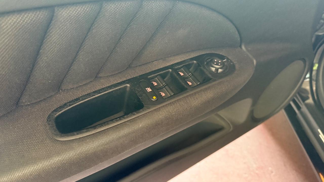 Alfa Romeo 159 1.9 JTDm Sportwagon Progression