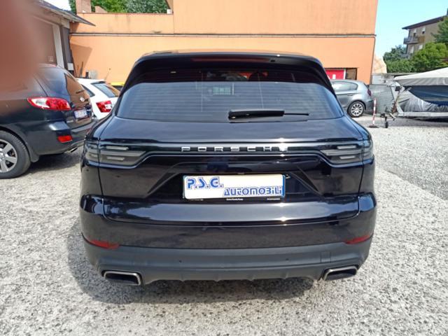 PORSCHE Cayenne 3.0 V6