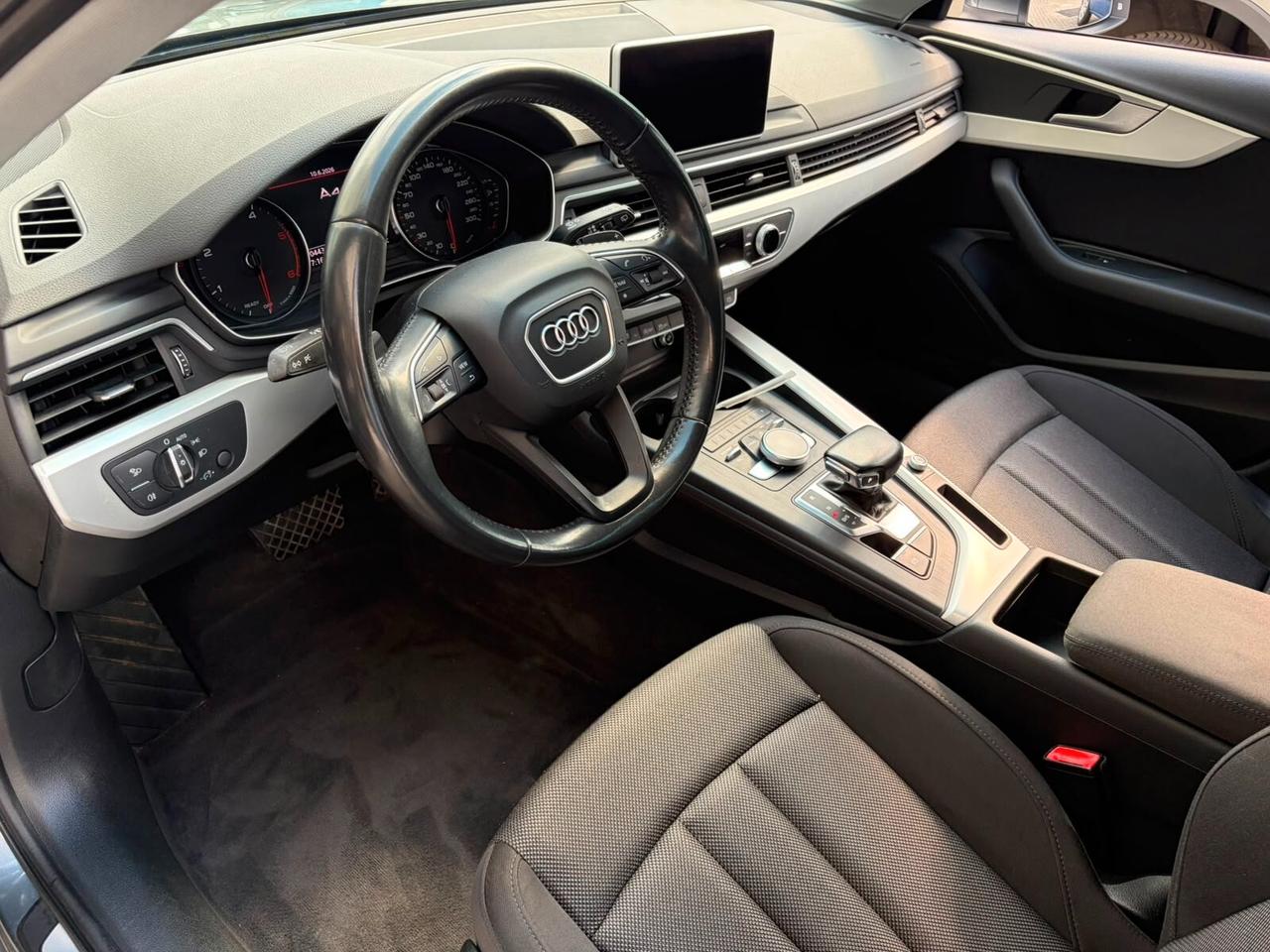 Audi A4 Avant 2.0 TDI 150 CV S tronic Business*EURO6*NAVI