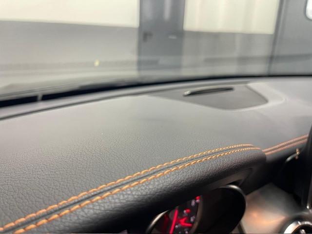 Mercedes-benz CLA 250 S.W. AMG orange ediction