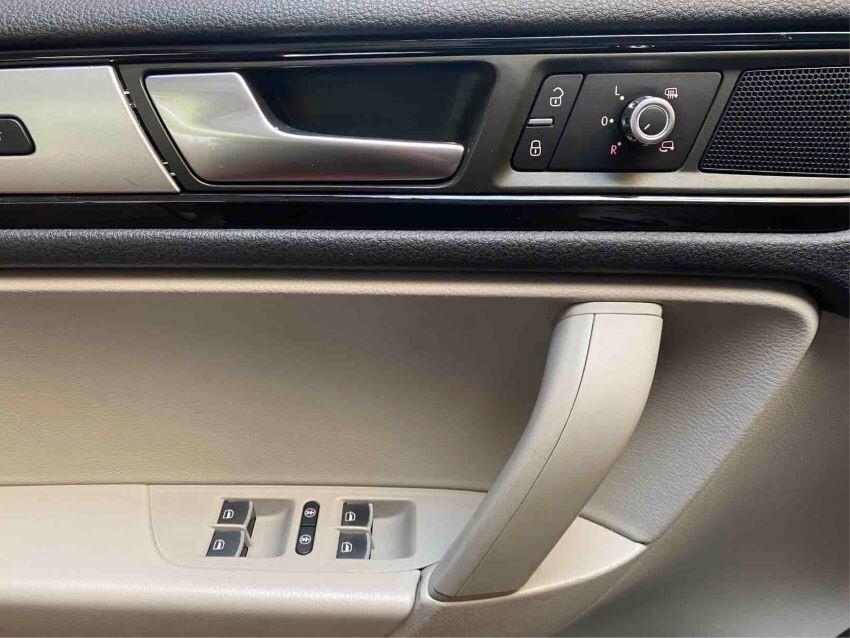 Volkswagen Touareg 3.0 TDI 204 CV tiptronic TETTO APRIBILE