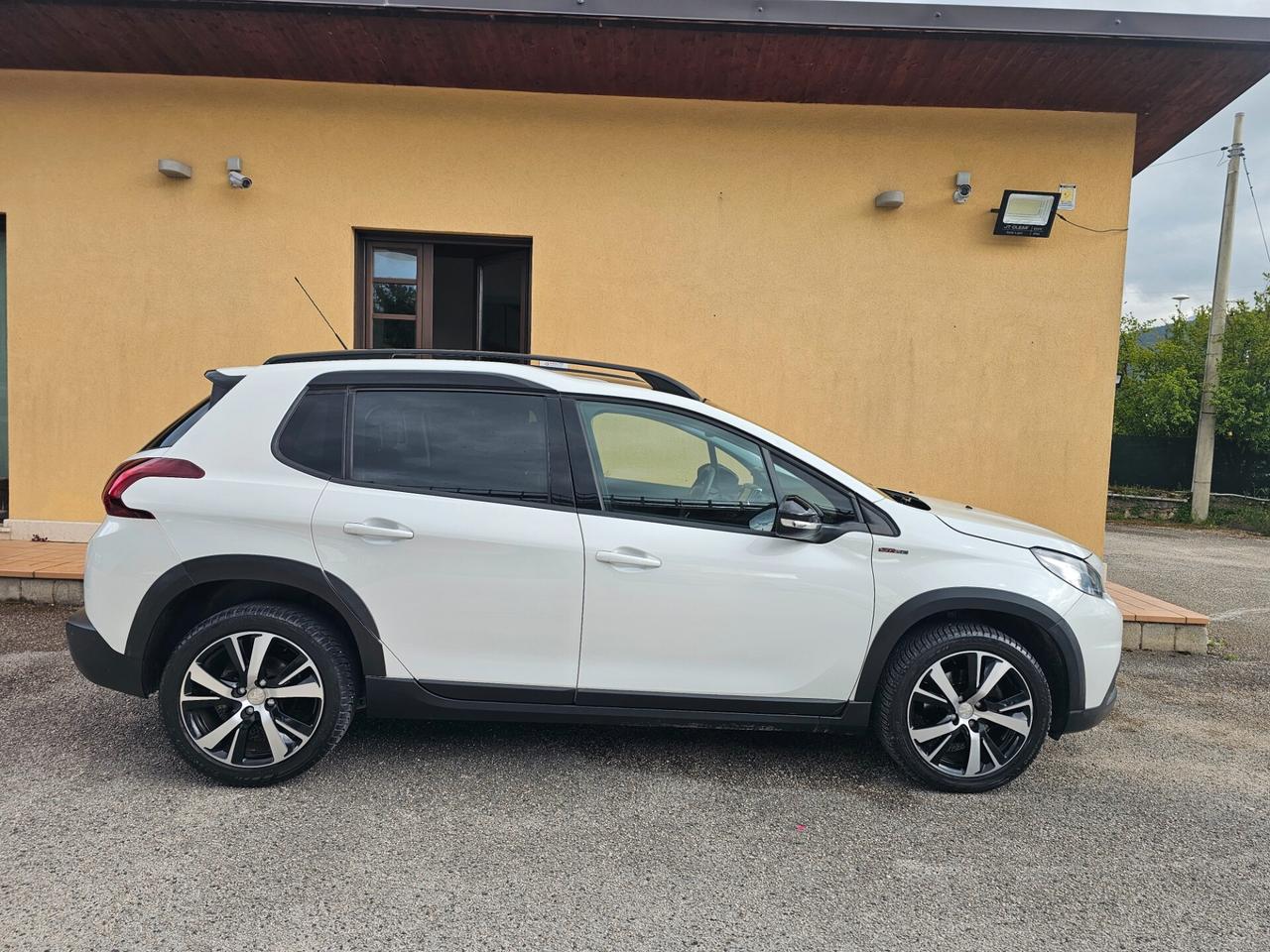 Peugeot 2008 PureTech Turbo 110 S&S GT Line