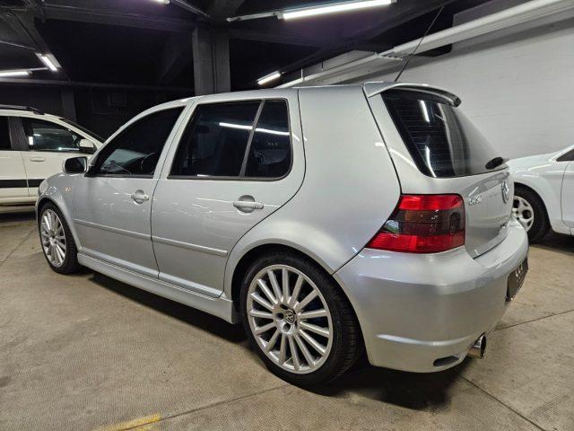 VOLKSWAGEN Golf R IV 3.2 V6 cat 5 porte R32