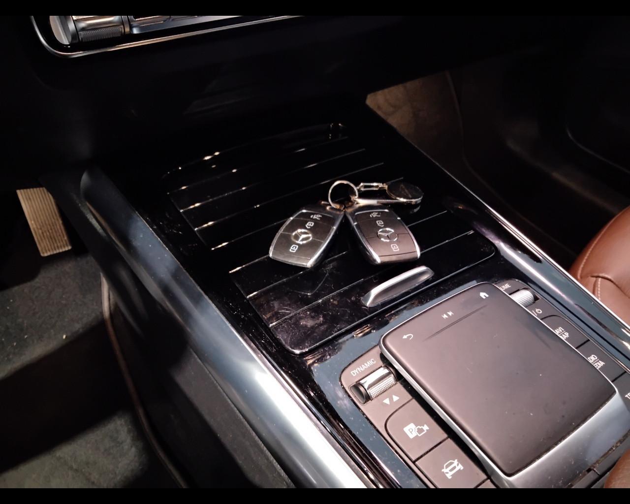 Mercedes-Benz GLA-H247 2020 - GLA 180 d Sport Plus auto