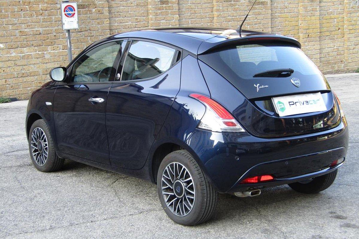 LANCIA Ypsilon 1.2 69 CV 5 porte GPL Ecochic Gold