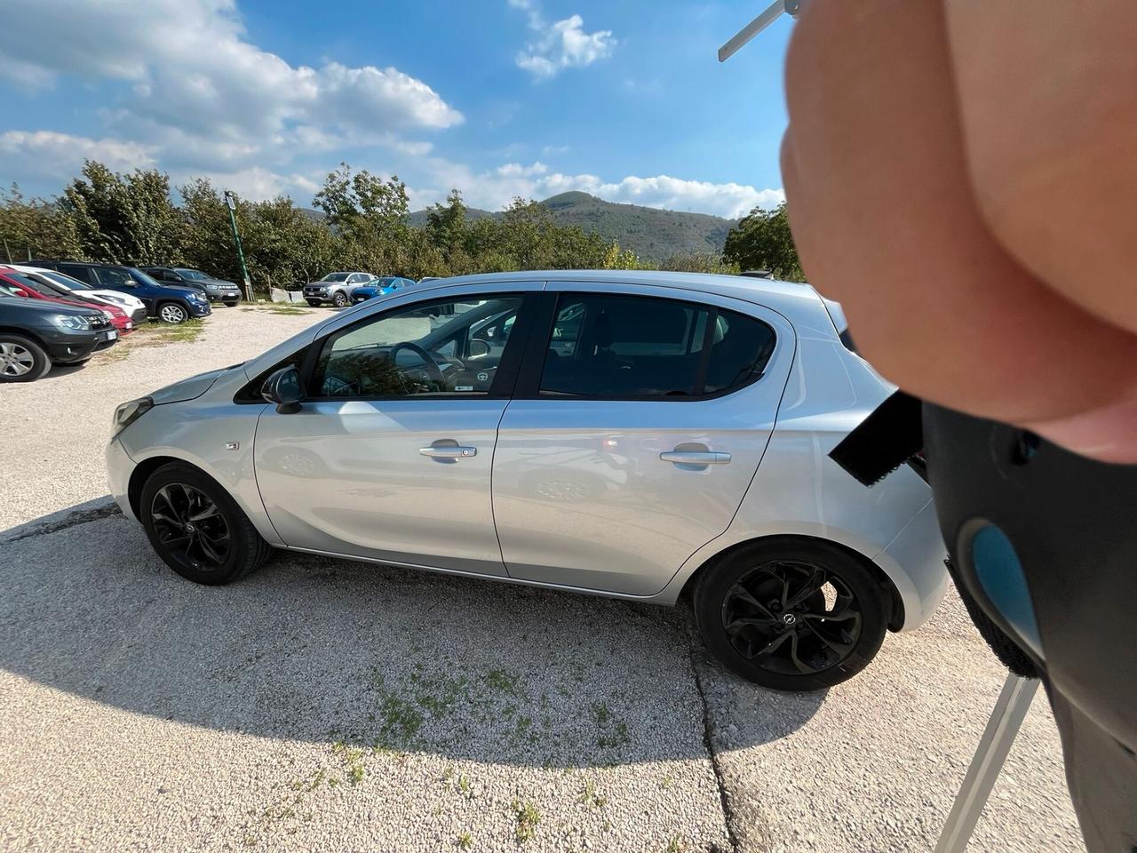 Opel Corsa 1.4 90CV GPL Tech 5 porte b-Color