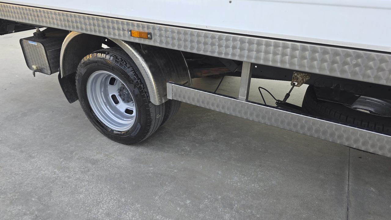 IVECO DAILY 35C21 PASSO 4100-3.0 MJT 210 CV