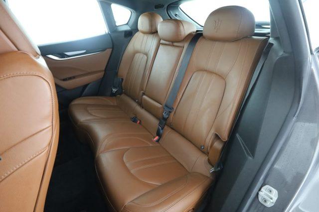 MASERATI Levante Levante 330 CV MHEV AWD GT